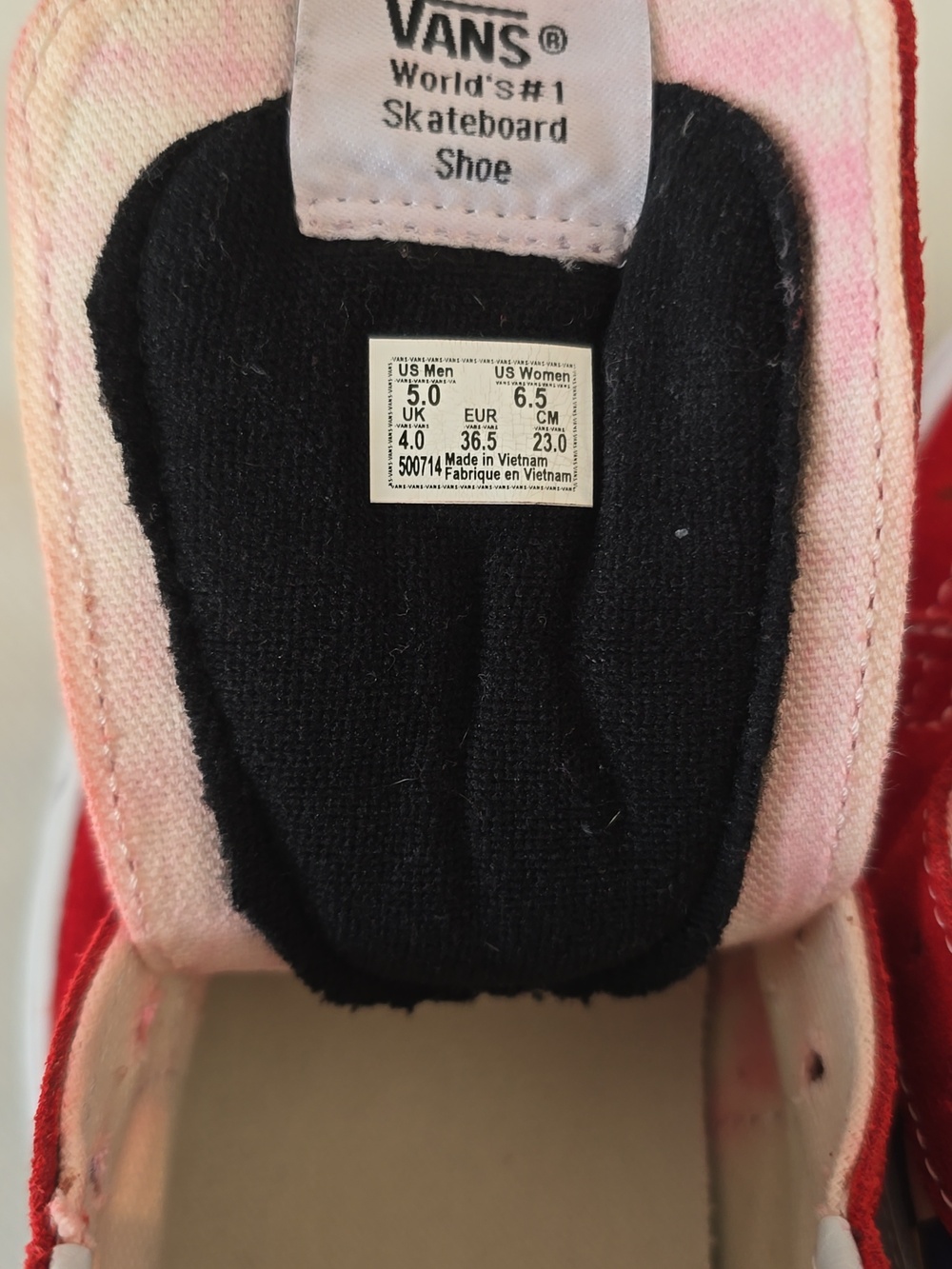 Vans - Picture 15 of 17